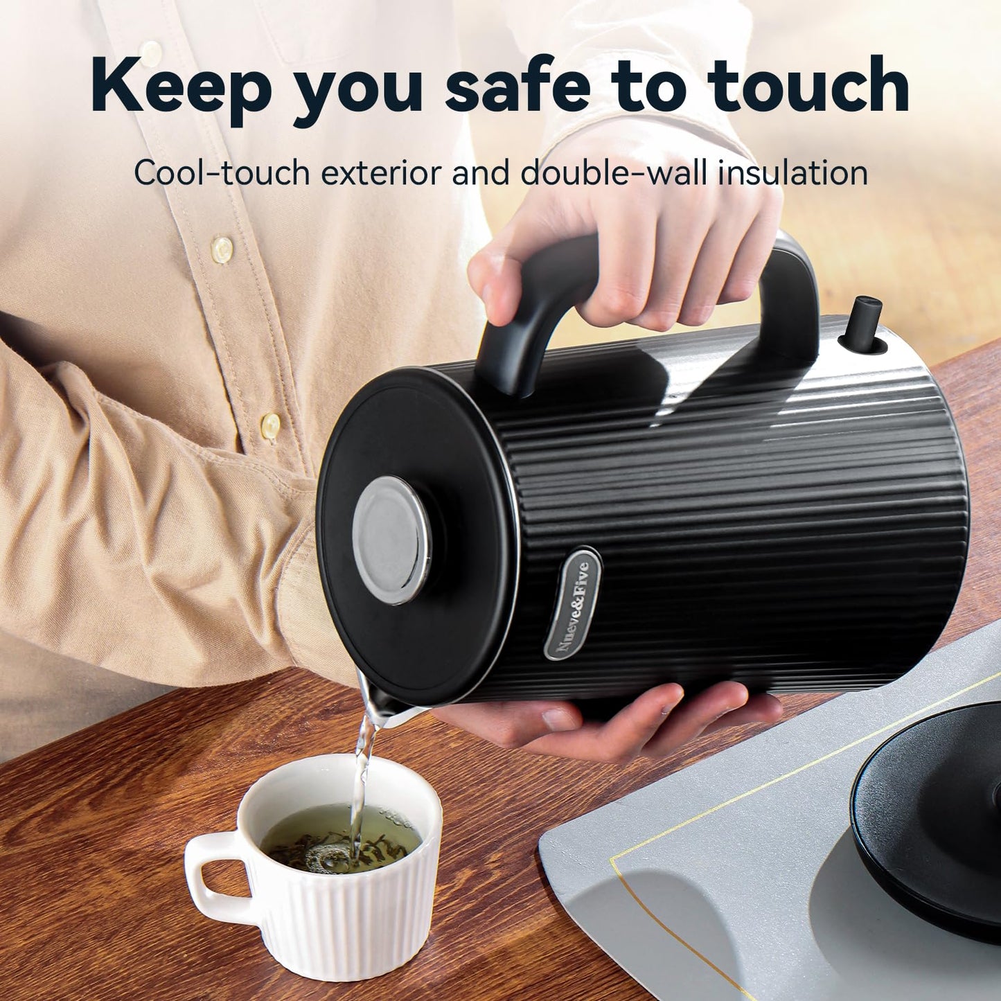 1.7L Electric Kettle – Nueve\&Five