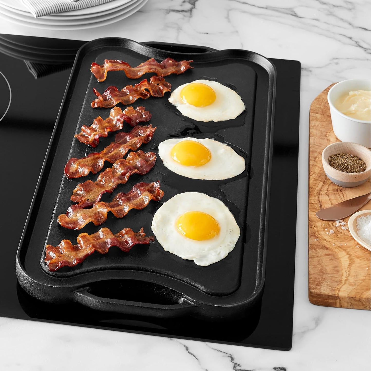 Amazon Basics Cast Iron Griddle
